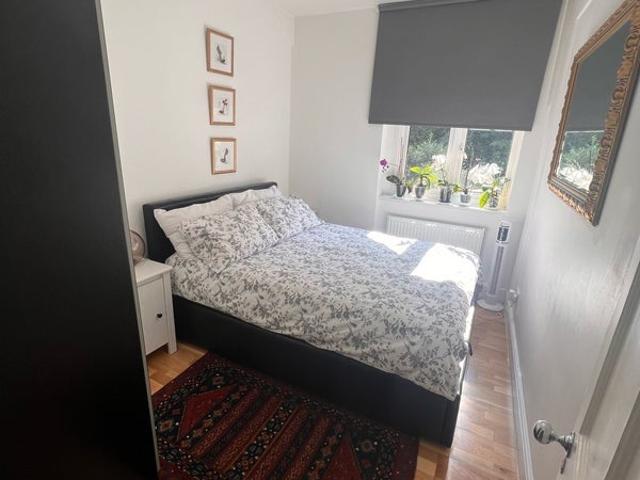 Flat for rent in London Borough of Wandsworth, Greater London