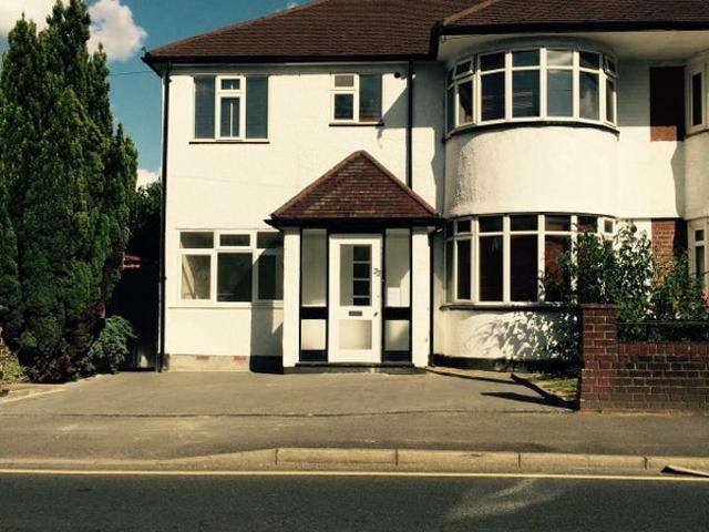 Room for rent in Poverest, Greater London