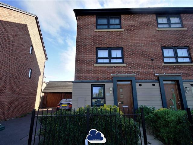 Room for rent in Canley Gardens, West Midlands