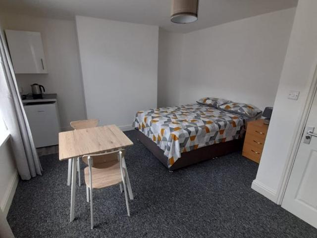 Room for rent in Gibbonsdown, Barry