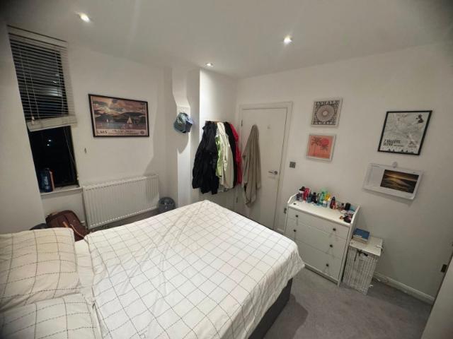 Room for rent in De Beauvoir Town, Greater London