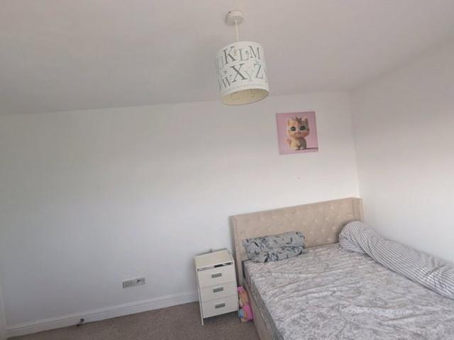 Room for rent in Feckenham, City Of Bristol