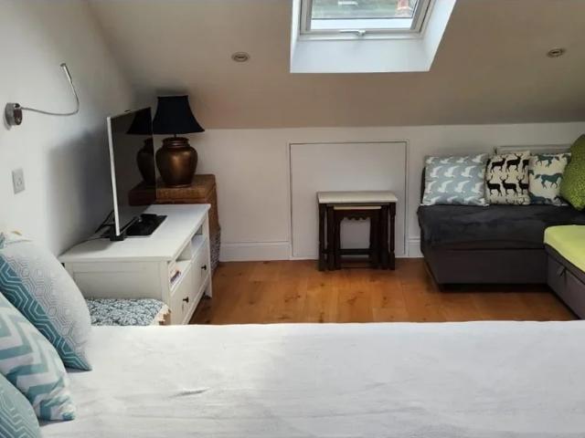 Room for rent in East Dulwich, Greater London
