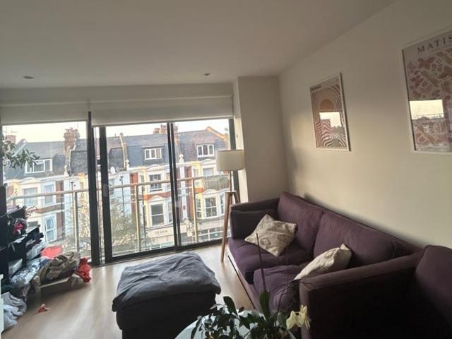 Room for rent in Putney, Greater London