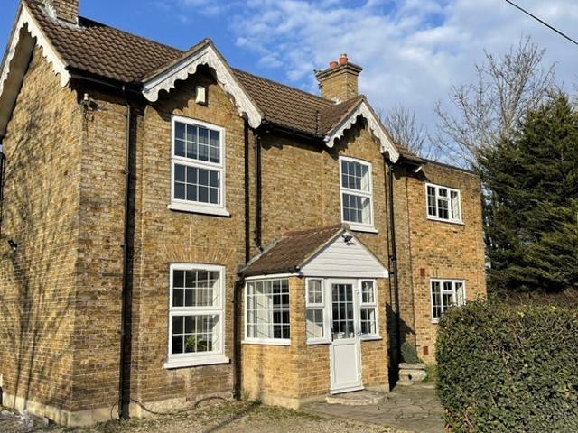 Room for rent in Wexham, Iver Heath