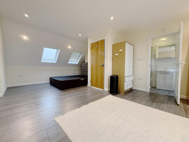 Room for rent in London Borough of Hounslow, Greater London