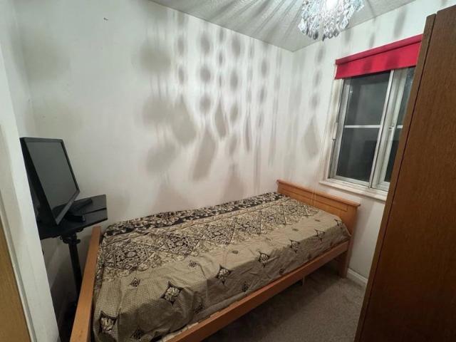 Room for rent in Colnbrook with Poyle, Slough