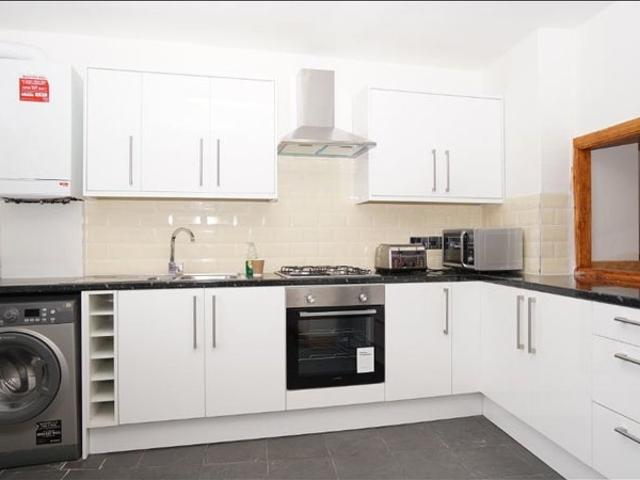 Room for rent in Bethnal Green, Greater London