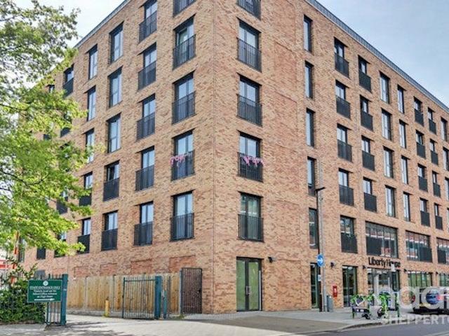 Room for rent in London Borough of Hounslow, Feltham