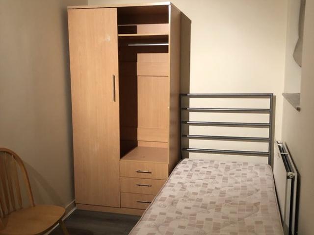 Room for rent in Newtown, Widnes