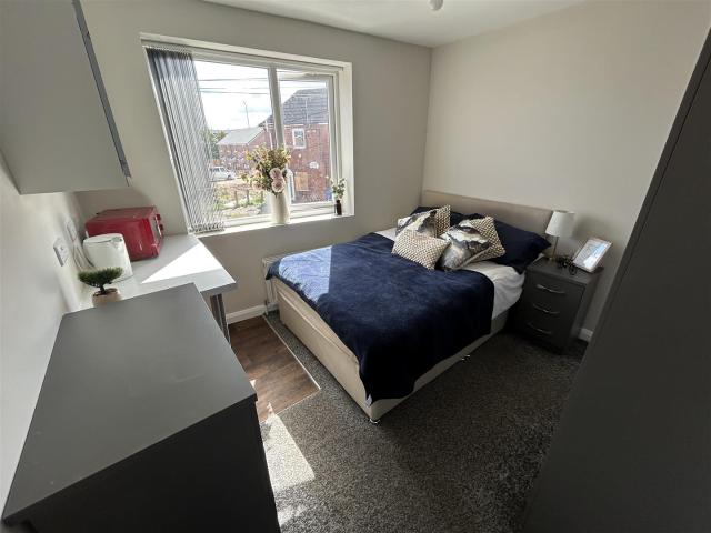 Room for rent in Potters Corner, East Midlands