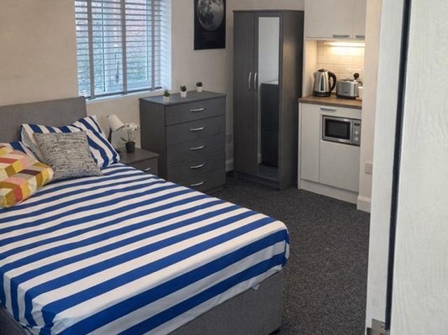 Room for rent in Warley Wigorn, Sandwell