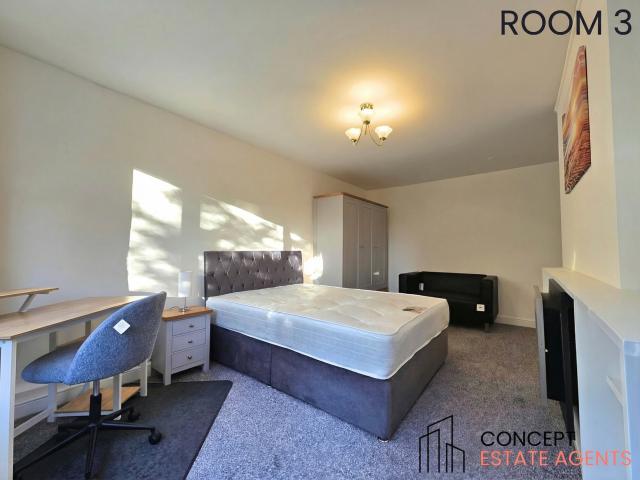 Room for rent in Southfields, Greater London