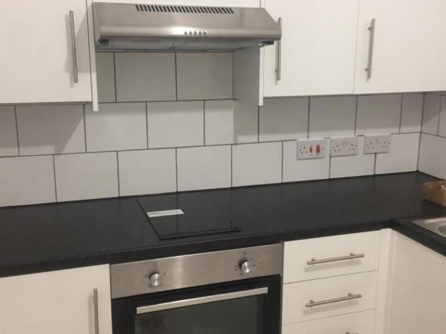 Room for rent in Ball Hill, West Midlands
