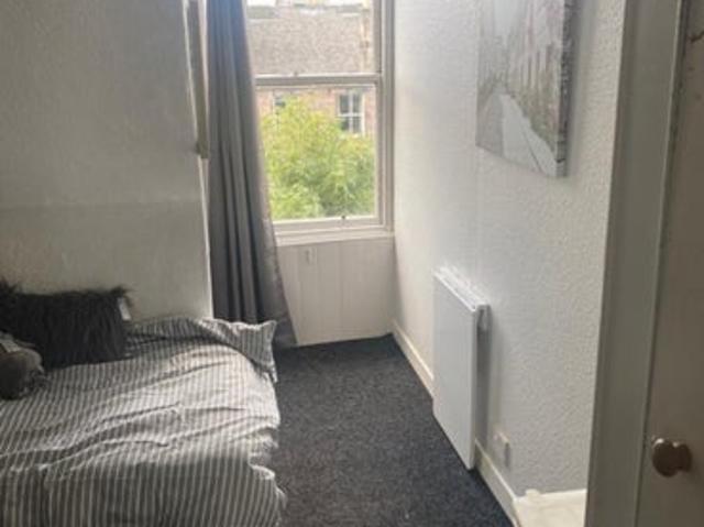 Room for rent in Marchmont, Scotland