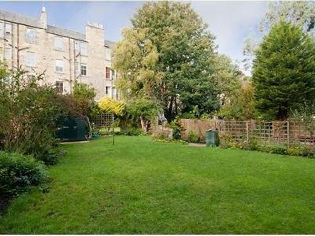 Room for rent in Marchmont, City of Edinburgh