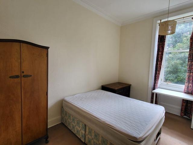Room for rent in Marchmont, Scotland