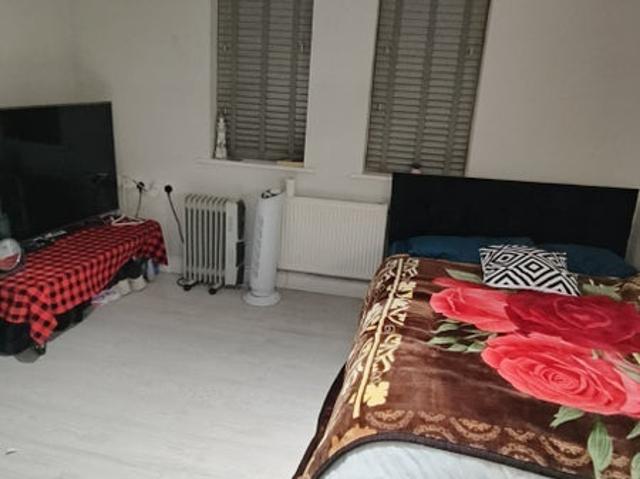 Room for rent in Whinny Heights, Blackburn