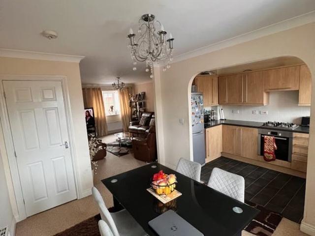 Room for rent in Whitwood, West Yorkshire