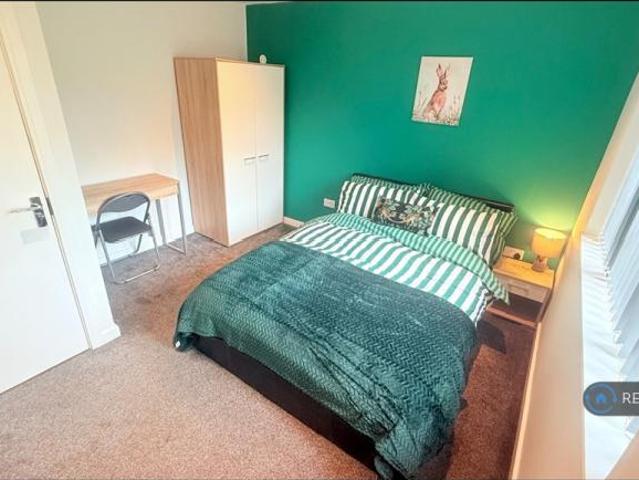 Room for rent in North Bretton, Peterborough