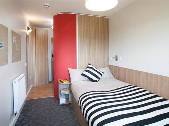 Room for rent in Tottenham Hale, Greater London