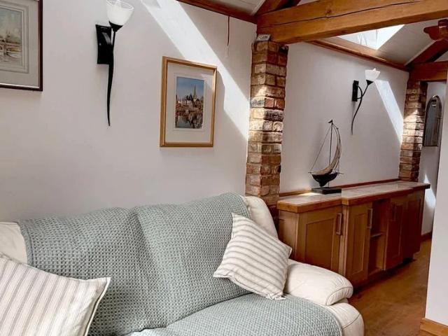 Room for rent in Berrick Salome, Oxfordshire
