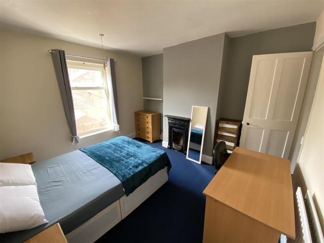 Room for rent in West End, Allestree