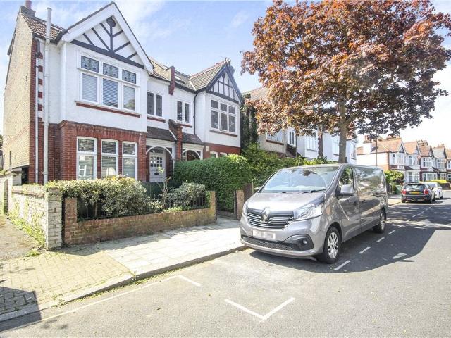 Room for rent in Streatham Hill, Greater London