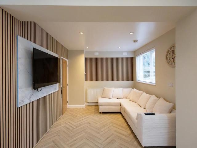 Room for rent in Whiteway, Dulcote
