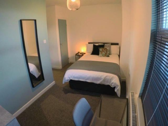 Room for rent in Potters Corner, East Midlands