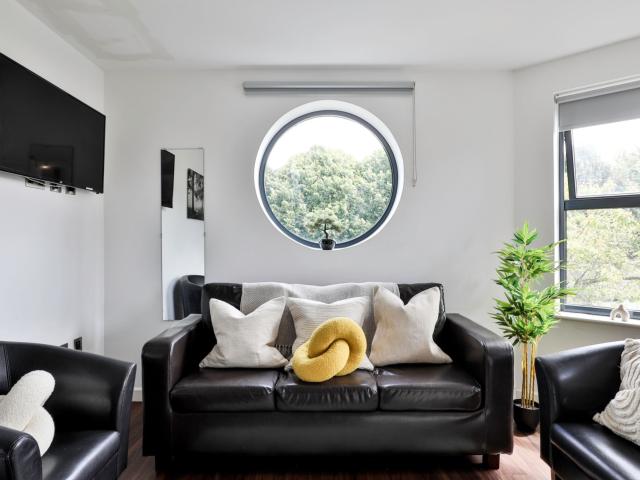 Room for rent in Dulcote, Bath And North East Somerset