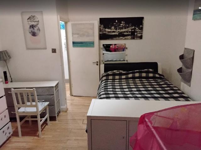 Room for rent in Harlesden, Greater London