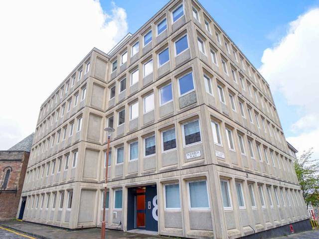 Room for rent in Southside, Scotland