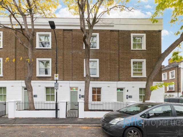 Room for rent in London Borough of Camden, Greater London