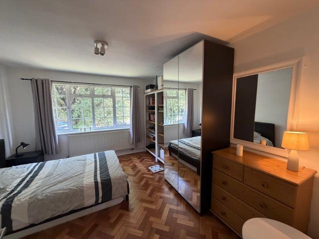 Room for rent in Putney, Greater London