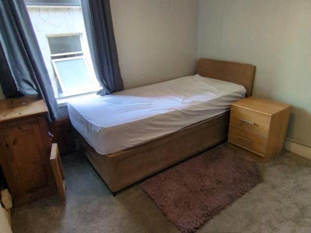 Room for rent in Bridgend, Newcastle