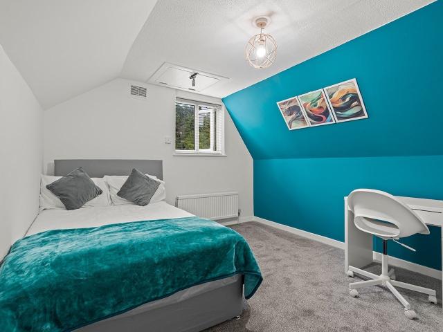 Room for rent in Castlefield, Cressex