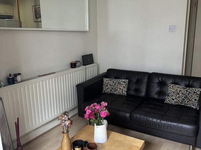 Room for rent in Kensal Town, Bayswater