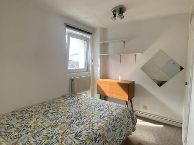 Flat for rent in North Kensington, Greater London