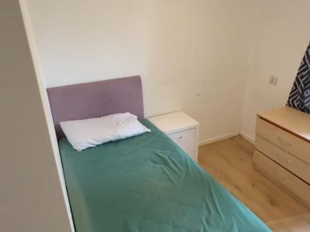 Room for rent in Westburn, Wester Hailes