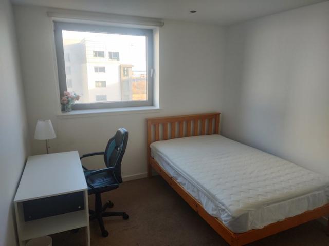 Room for rent in Newhaven, Leith