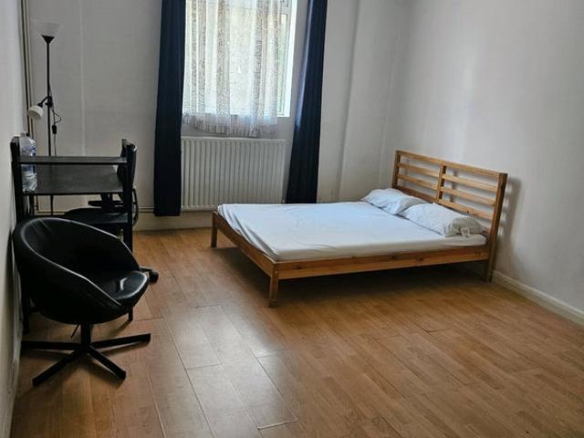 Room for rent in Bermondsey Village, Greater London