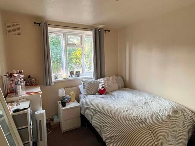 Room for rent in Putney, Greater London