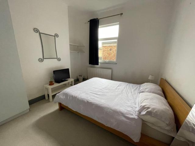 Room for rent in Palmers Green, Greater London