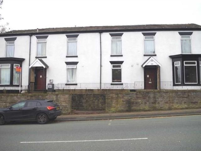 Room for rent in Lee Bank, Greater Manchester