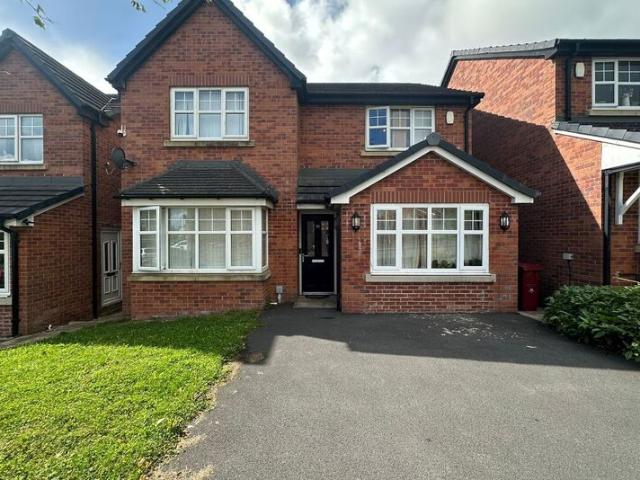 Room for rent in Higher Croft, Lower Darwen