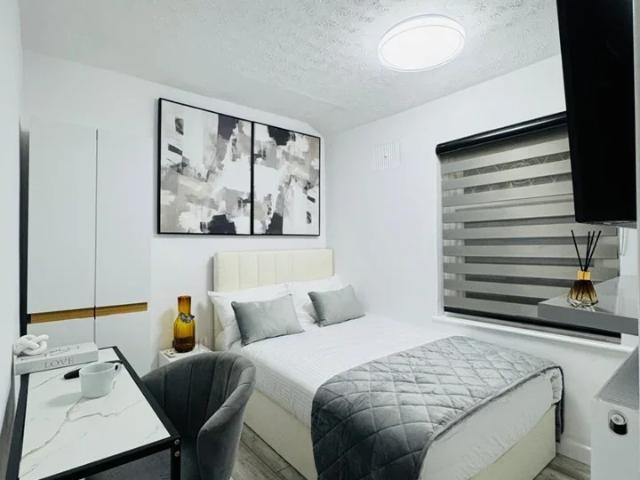 Room for rent in Purfleet, Essex