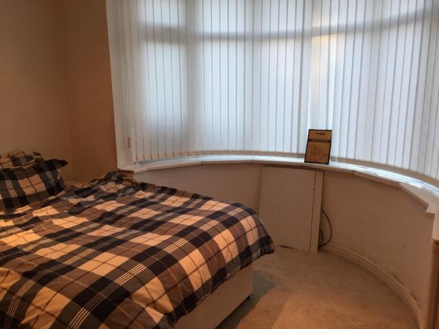Room for rent in Fox Hollies, West Midlands