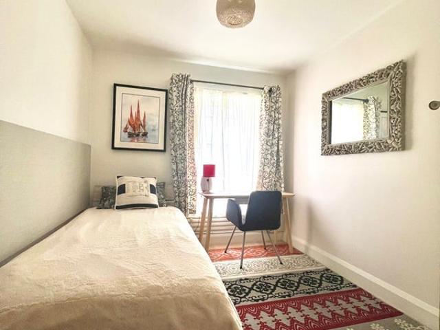 Room for rent in London Borough of Wandsworth, Greater London