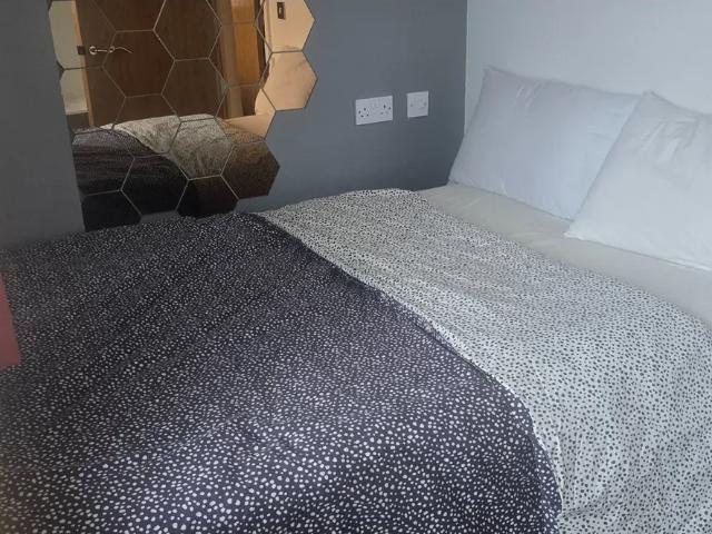 Room for rent in Glyndon, Greater London